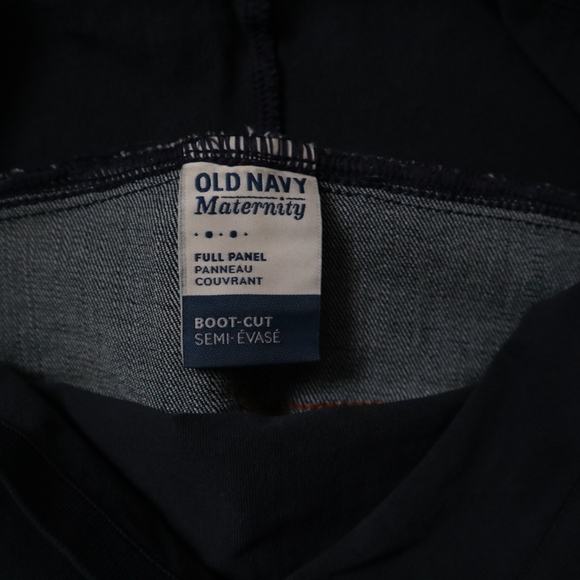 Old Navy Maternity Dark Wash Boot Cut Jeans - Picture 4 of 7